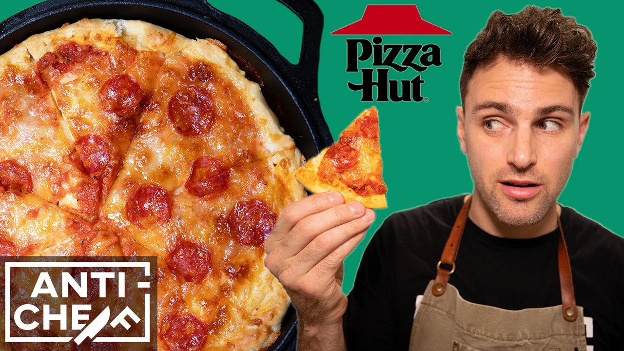 Cast Iron Pan Pizza (Copycat Pizza Hut Pizza Recipe) - House of