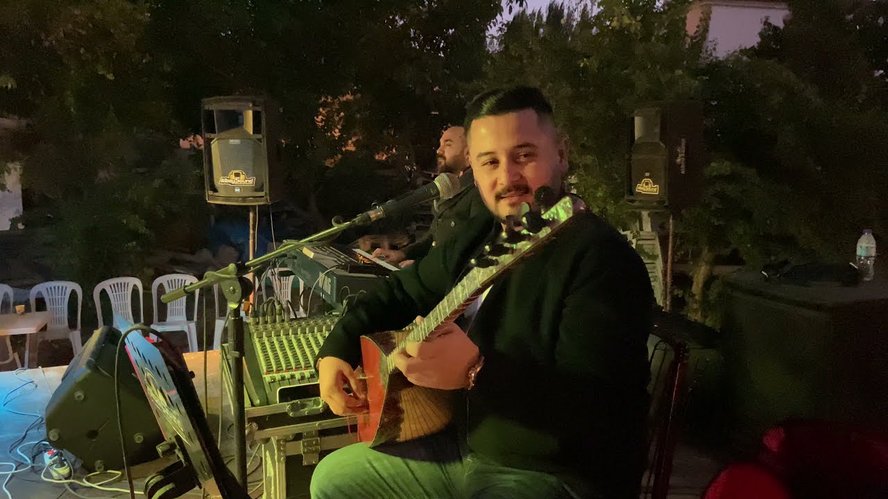 Necip Albay - Sille & Şeftalisin Elmasın & Dikenli Bahçeye Giremeyenler ( Kaşık Sesi )