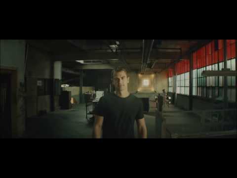 Divergent - Tris' Fear of Intimacy Scene