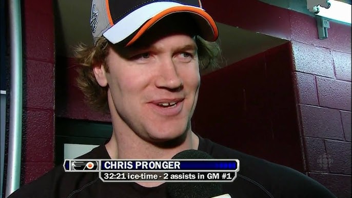 Ex-NHL Star Chris Pronger Chugs Beer During Jersey Retirement Ceremony
