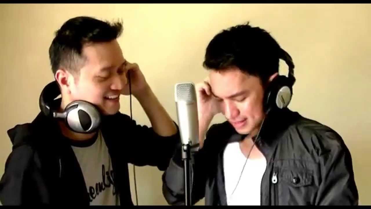 Laila Canggung Iyeth Bustami Cover By Andrey Feat Tian Syah Youtube