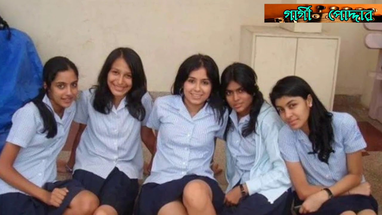 Hawt Indian college beauty Sarita web camera mounds show