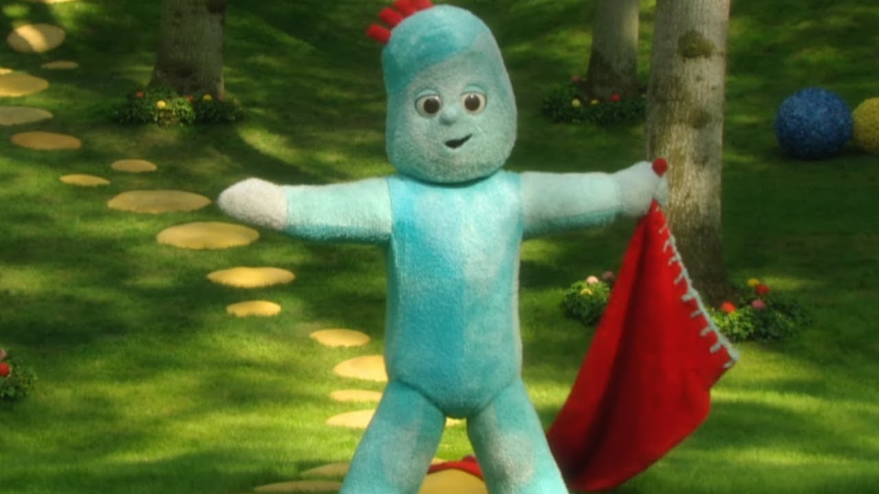 Iggle Piggle's Blanket Walks About by Itself | Toddler Learning | Learn with In The Night Garden
