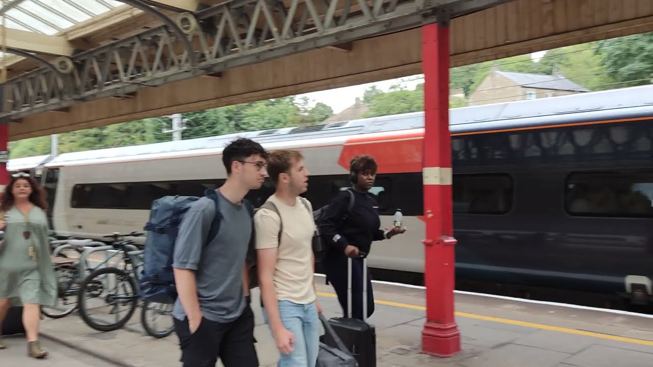 lancaster rail station  look around 🇬🇧    🚂