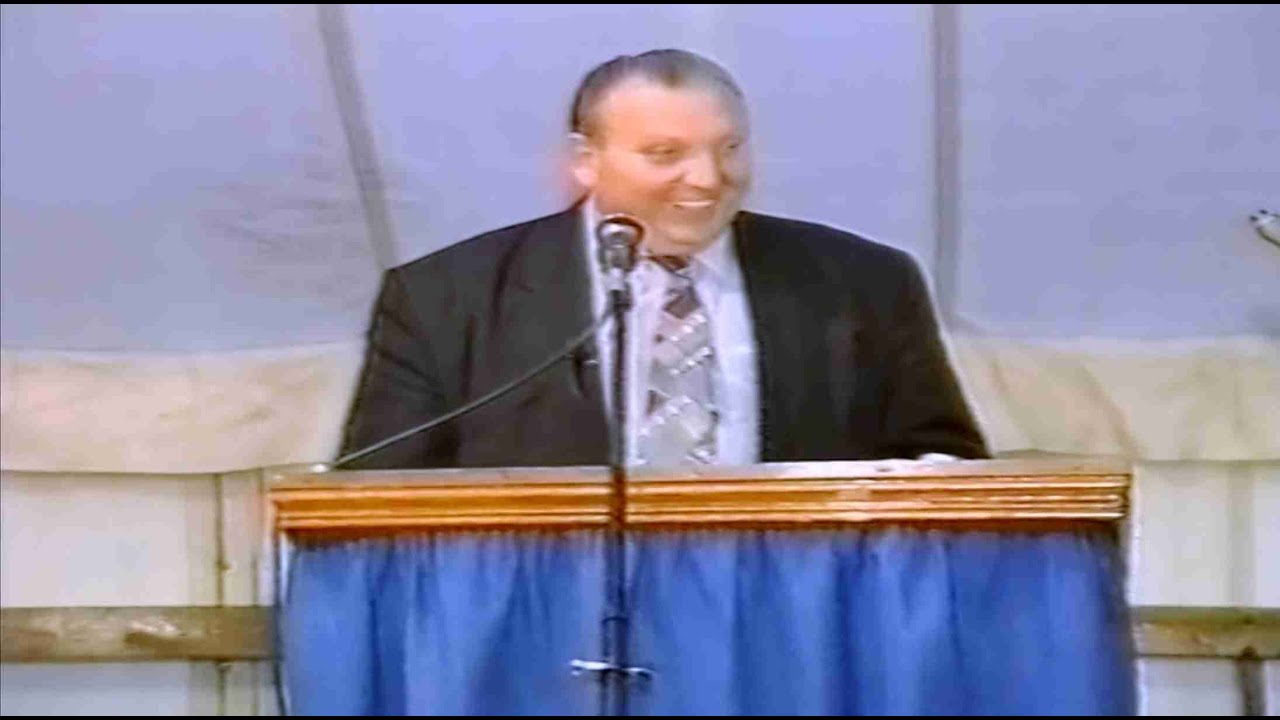 Pastor Ivan Thompson at The Lifeboat Mission 10th Anniversary Tent Mission at Derryhubbert 1998