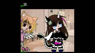 𝑤ℎ𝑎𝑡 𝑎𝑚 𝑖? 𝐴𝑅𝑂𝐴𝐶𝐻?