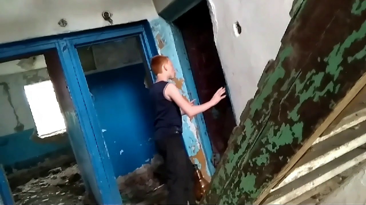 Оренбургские школьники на заброшке. Заброшки в Котово. Школьники в Оренбургской области на ЗАБРОШКЕ. Школьники Бузулук заброшка. Школьники в Оренбургской области на ЗАБРОШКЕ видео