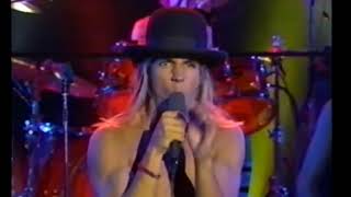 Red Hot Chili Peppers - Fight Like A Brave  (Live at Arsenio Hall 1987)