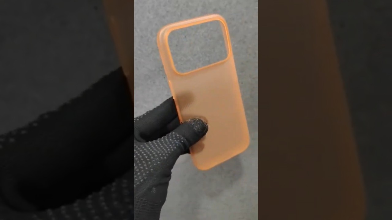 Iphone 17 back cover 