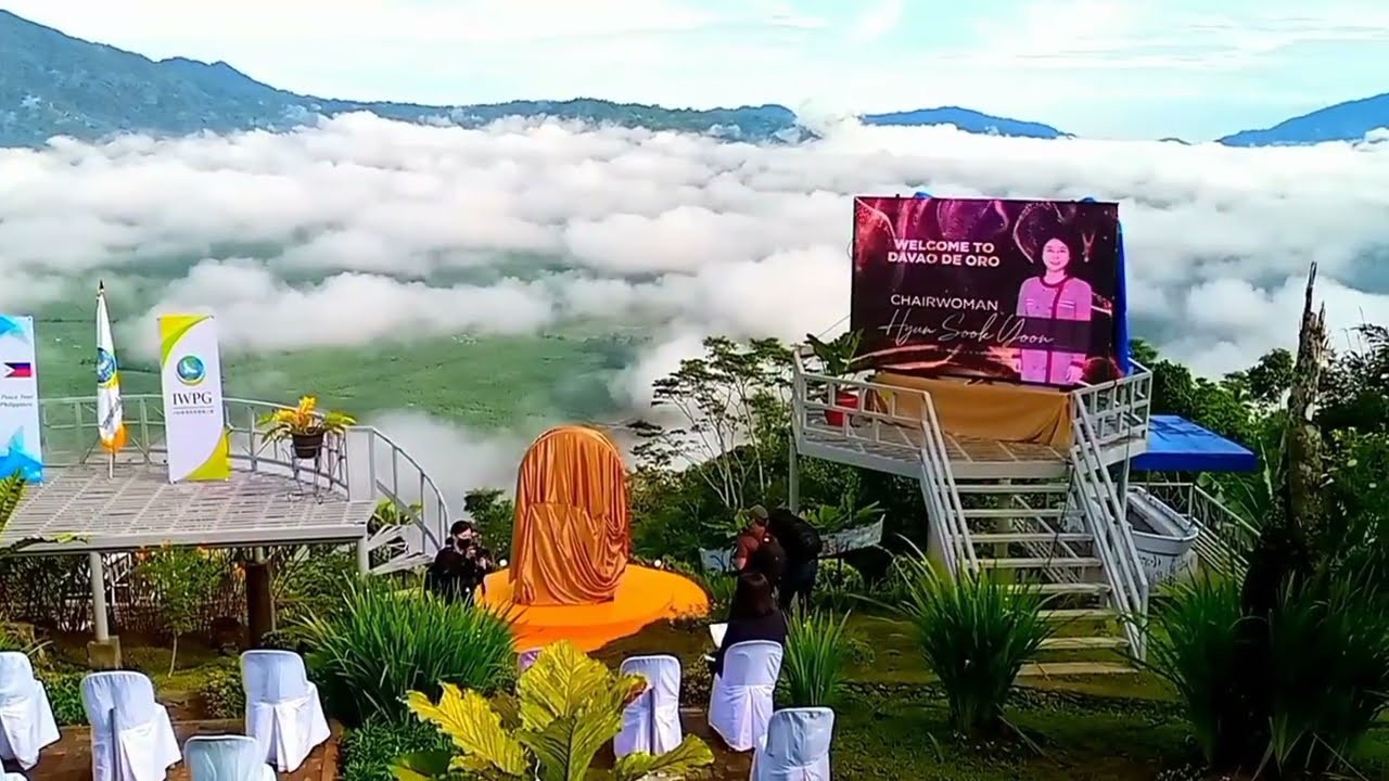 Sea of Clouds at Ayuste Highland Mountain Resort Maragusan Davao de Oro ...