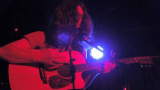 Kurt Vile - &quot;Freeway (Acoustic)&quot; - Live at The Empty Bottle