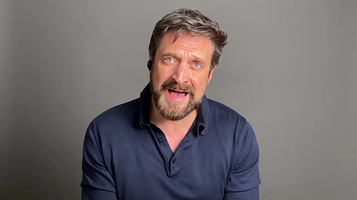 Raul Esparza Sings "Take Me to the World" from Son...