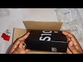 Unboxing Galaxy S10e
