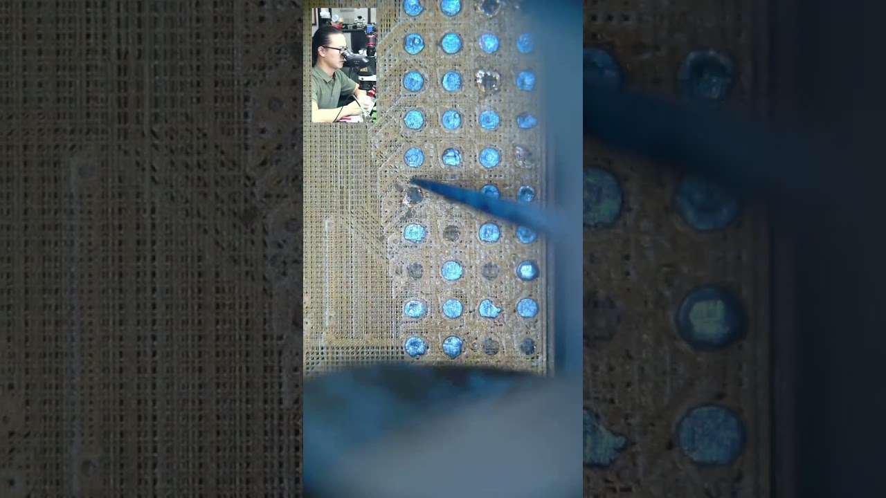 Процессору iPhone A16 необходимо получить данные с телефона. Сколько стоит эта услуга в вашем рег...