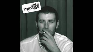 Arctic Monkeys - I Bet You Look Good On The Dancefloor (High Quality)