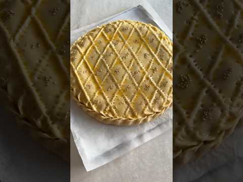 ОФОРМЛЕНИЕ КРАСИВОЙ ВЫПЕЧКИ #viralshort #вкусно #tasty