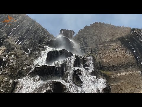 شلالات من السماء ناطف جمال طبيعة نيابة حاسك محافظة ظفار سلطنة عمان
