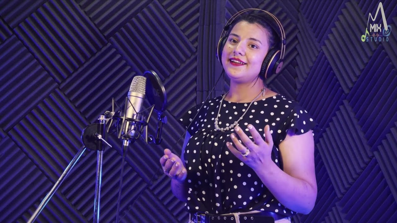 ترنيمة / يا ابرع جمال / المرنمة : لوسى مجدى / انتاج : استديو ميكس