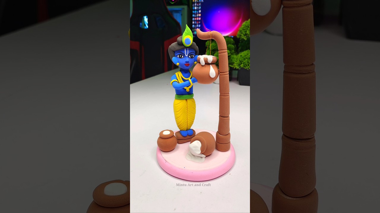 Natkhat Natkhat Nand Kishore 😍❤️ Makhan Chor Gopal 😍 Krishna ji making 🙏🦚 Jai shree krishna #shorts