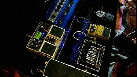 Pedal board demo - Metal Muff / Boss DD-20 / Line6 MM4 / Boss SD-1