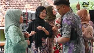 Kisah Kenangan - Live Music