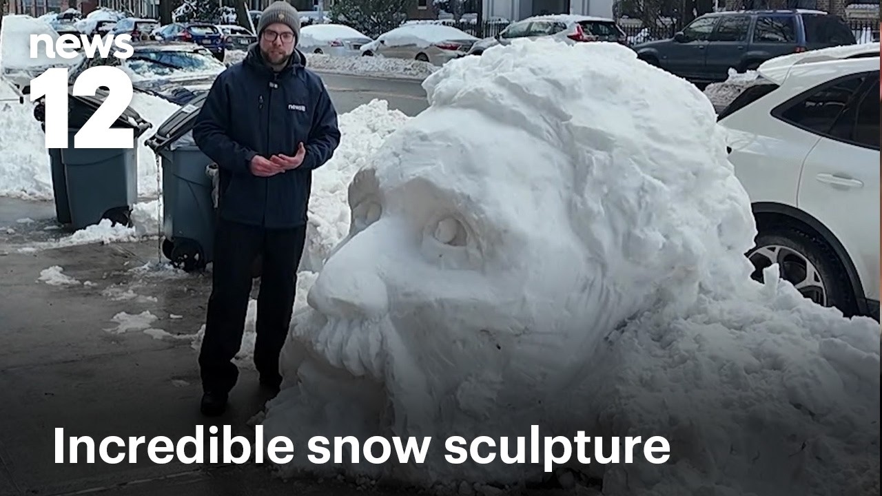 Снежная скульптура привлекает внимание на улице Бруклина | News 12