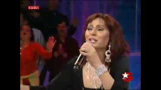 Yıldız Tilbe - Aşkın Cezam mı (CANLI 2006) Resimi