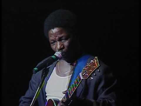 Johnny Clegg & Savuka (feat. Sipho Mchunu) - Umgane wami - Heineken Concerts 1997