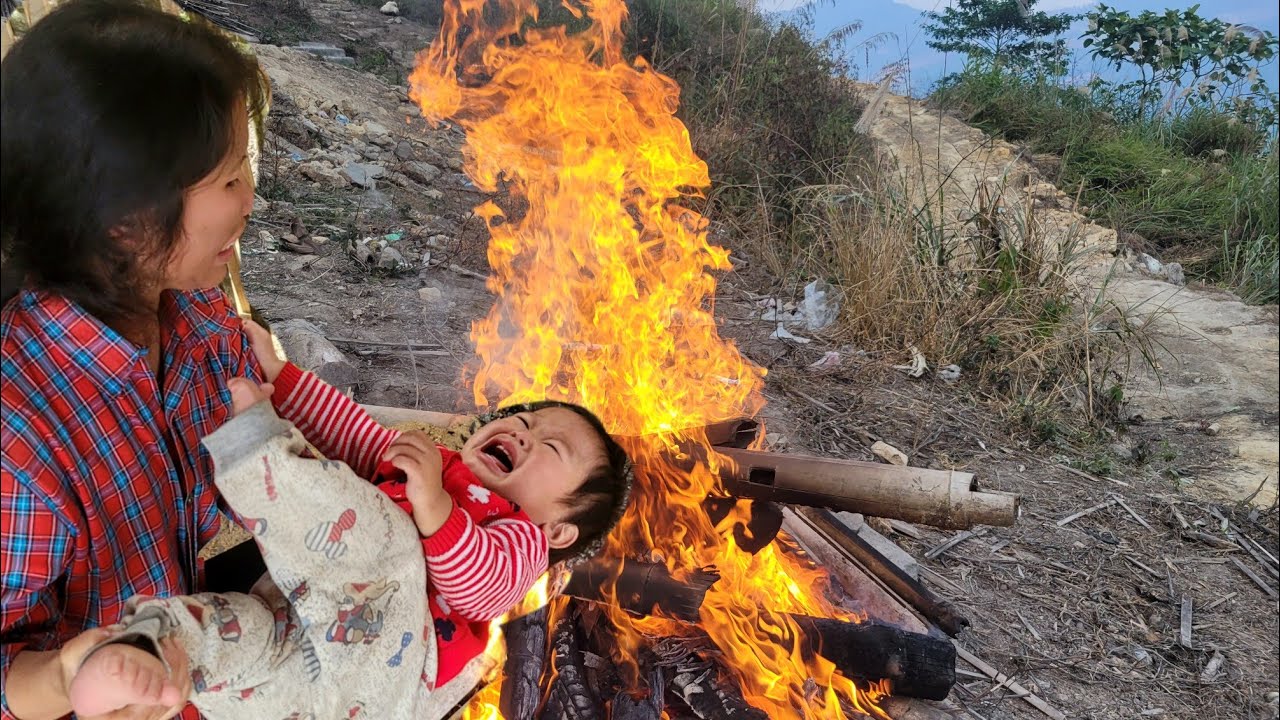 Brother went to pick banana squash to cook or Mai would have a stomachache.