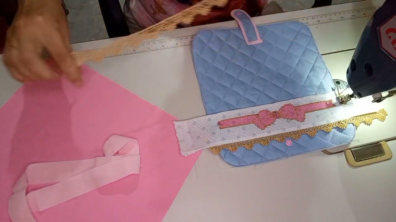 PAP PORTA DOCUMENTOS COM FAIXA EM PONTO CRUZ- COSTURA CRIATIVA