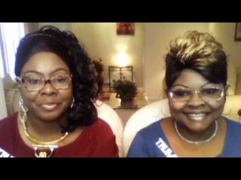 'the-viewers-view'-youtube-stars:-get-on-the-trump-train-or-get-out-of-the-way