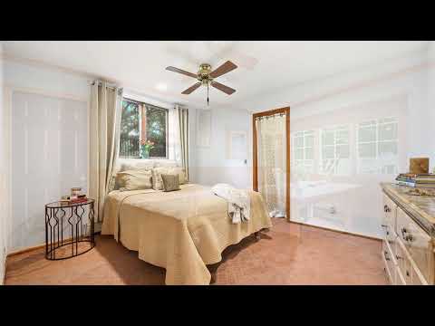 3 Finnin Pl, Bayville, NY home video tour