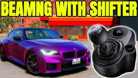 LEARNING HOW TO DRIVE MANUAL IN A SIM RACING GAME