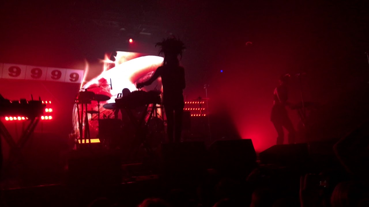 IAMX - I come with knives (Alive in new light Tour. Saint Petersburg)