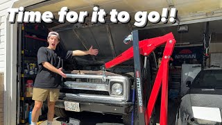 PULLING MY 69 C10'S ENGINE! by Mort&Co. Garage 572 views 4 months ago 8 minutes, 47 seconds