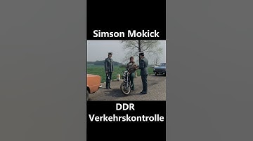 Simson Moped DDR Verkehrskontrolle