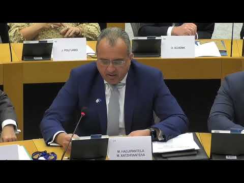 Υπερψήφιση του 7ετούς