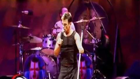Robbie Williams - No Regrets