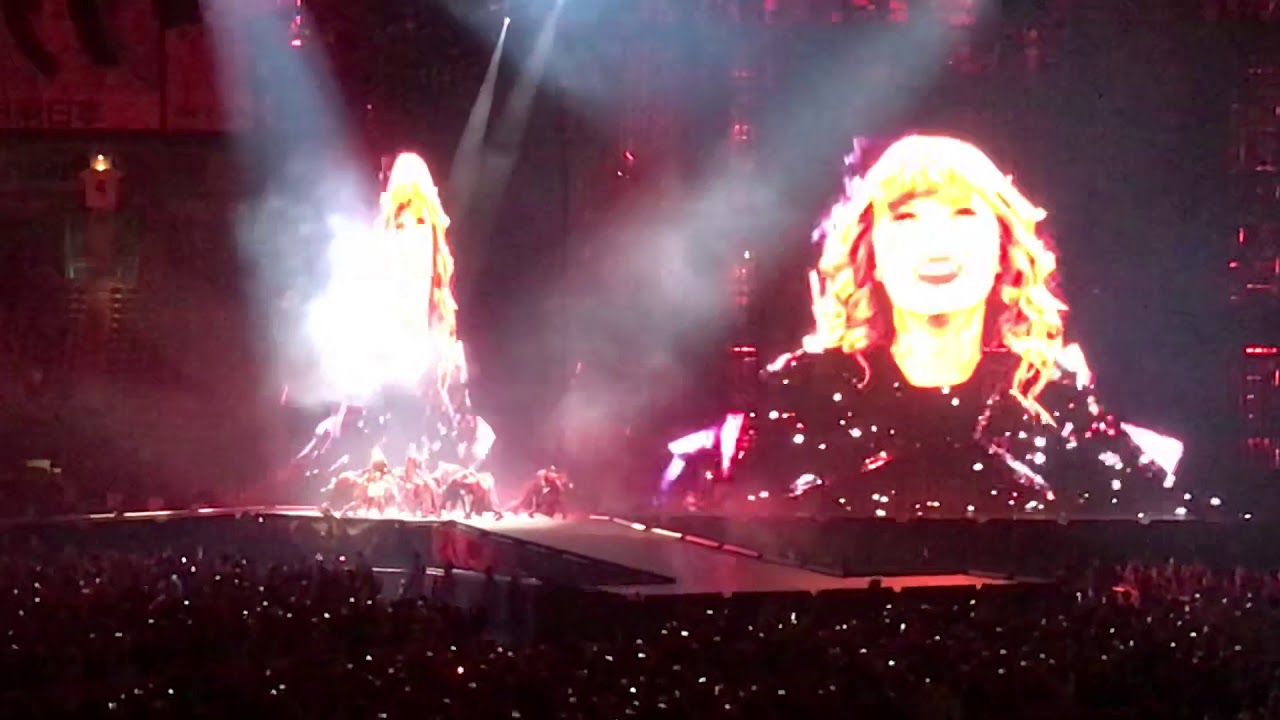 Taylor Swift - Ready for it - Reputation - Stadium Tour Intro