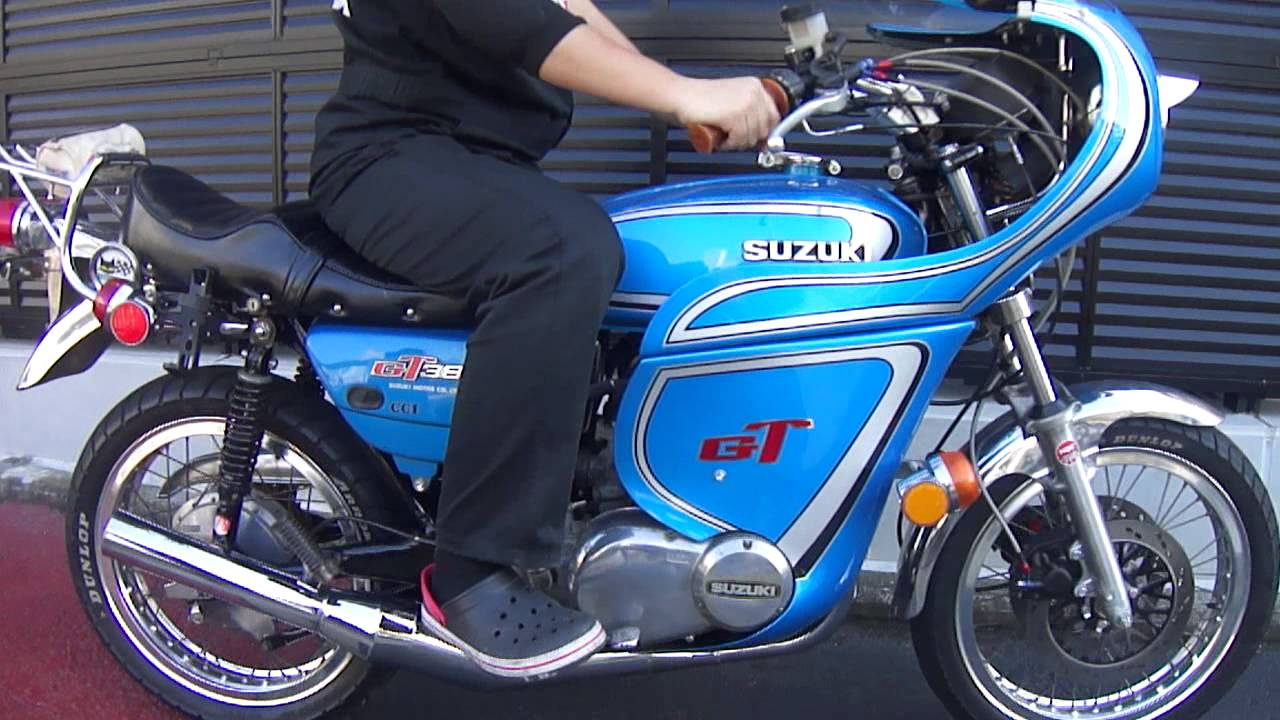 スズキ GT380 青 外装 GT380 B3 カスタム｜SOLD OUT｜旧車・絶版バイクなら