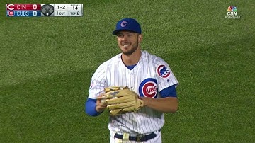 CIN@CHC: Bryant takes away a hit from Philips