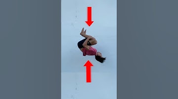 WHAT’S EASIER🤔 BACKFLIP OR FRONTFLIP? #backflip #shorts