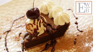 #madeforhomemade #ad #entertainingwithbeth learn how to make a
fantastic dessert idea for fall entertaining! this brownie pie sundae
with walnut crust is s...