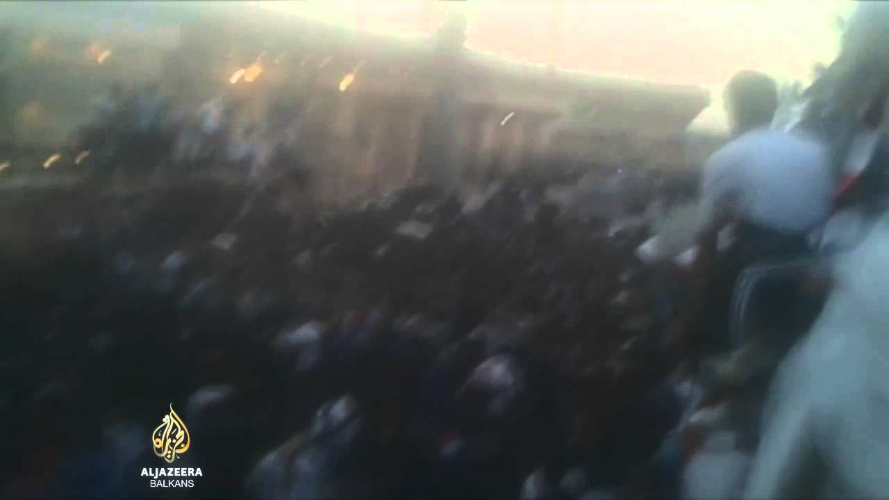 مقتل العشرات من المشجعين في مصر