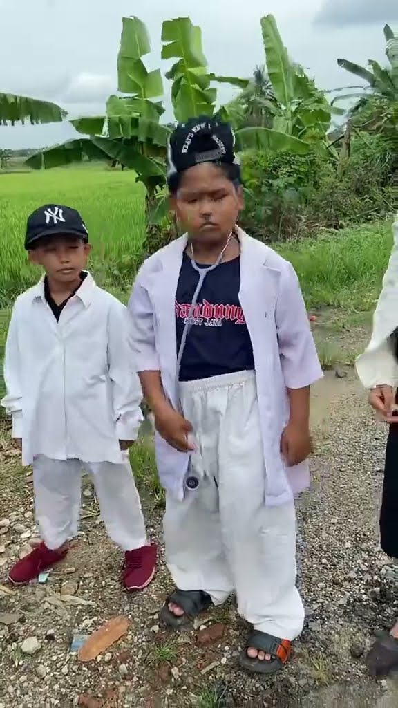 Vidio kocak dan gokil @nyaikembang1nyaikembang1 /ibuuu?