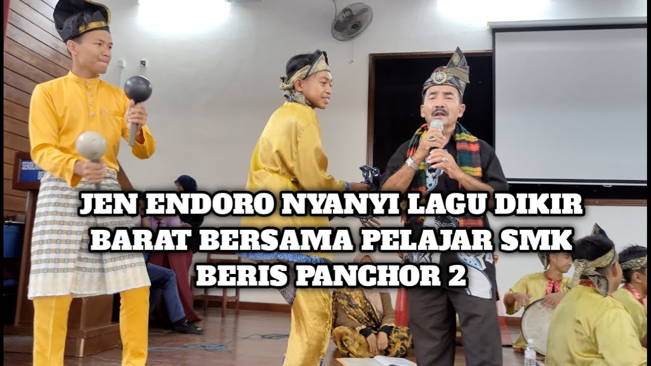 JEN ENDORO NYANYI LAGU DIKIR BARAT BERSAMA PELAJAR SMK BERIS PANCHOR 2