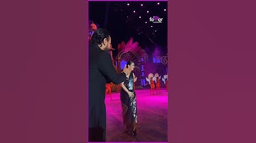 #kareenakapoorkhan Dances on #diljitdosanjh