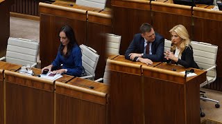 LIVE🔴 Poslanci rozhodli o odvolávaní ministeriek Šimkovičovej a Dolinkovej
