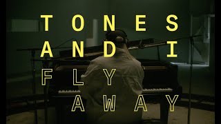 TONES AND I – FLY AWAY (LIVE FROM THE HONDA STAGE) Resimi