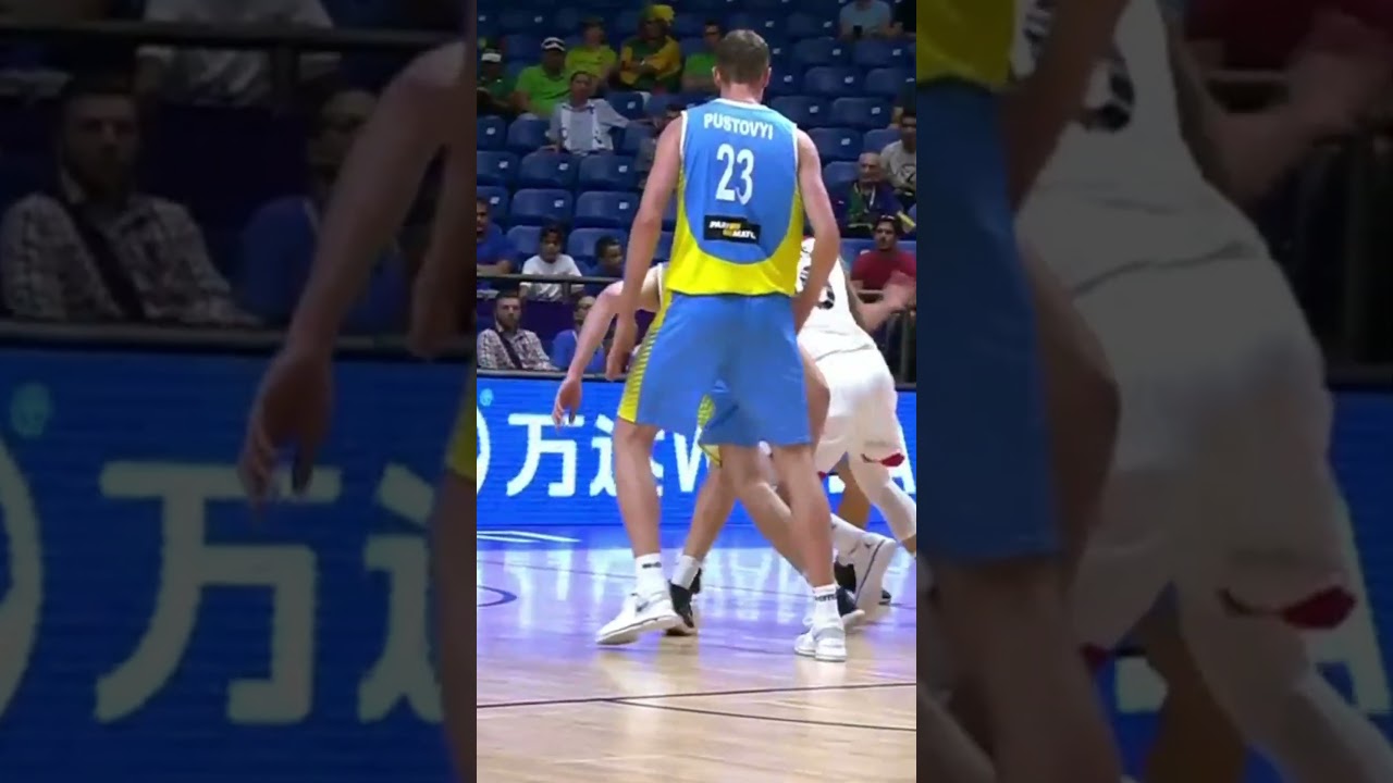 Outnumbered? No problem when you've got this hustle 😤 #Eurobasket